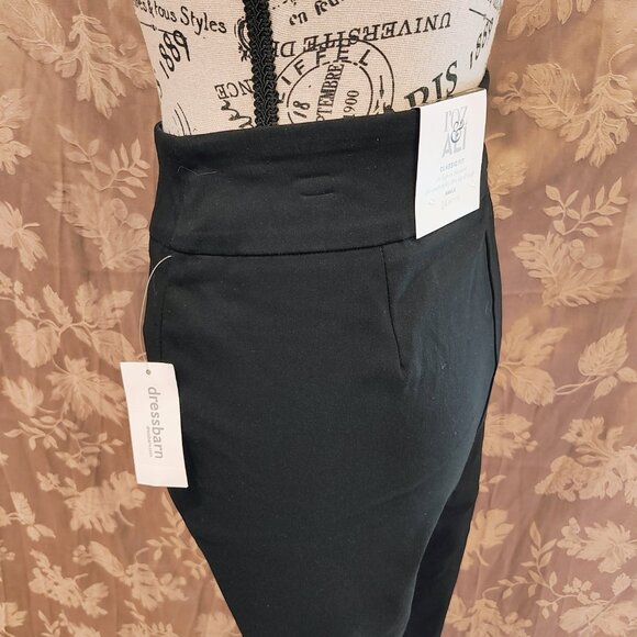 Roz & Ali Classic Fit Ankle Slacks, Size 14 Petite, New with Tags! - Picture 2 of 6